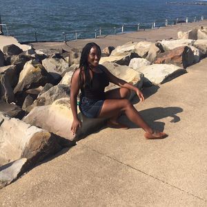 Meet your Posher, Taylor